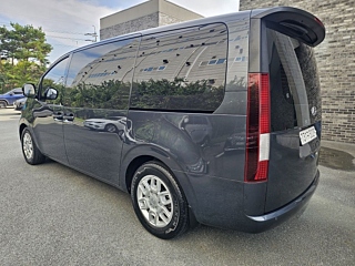 HYUNDAI STARIA 2022