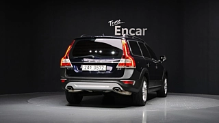 VOLVO XC70 2016