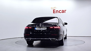 MERCEDES BENZ E-CLASS W213 2022