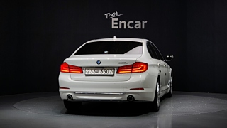 BMW 5-SERIES G30 2018