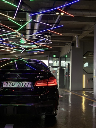 BMW 5-SERIES G30 2018