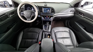 HYUNDAI AVANTE AD 2016