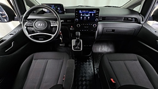 HYUNDAI STARIA 2022