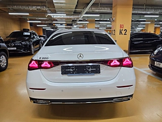 MERCEDES BENZ E-CLASS W214 2024