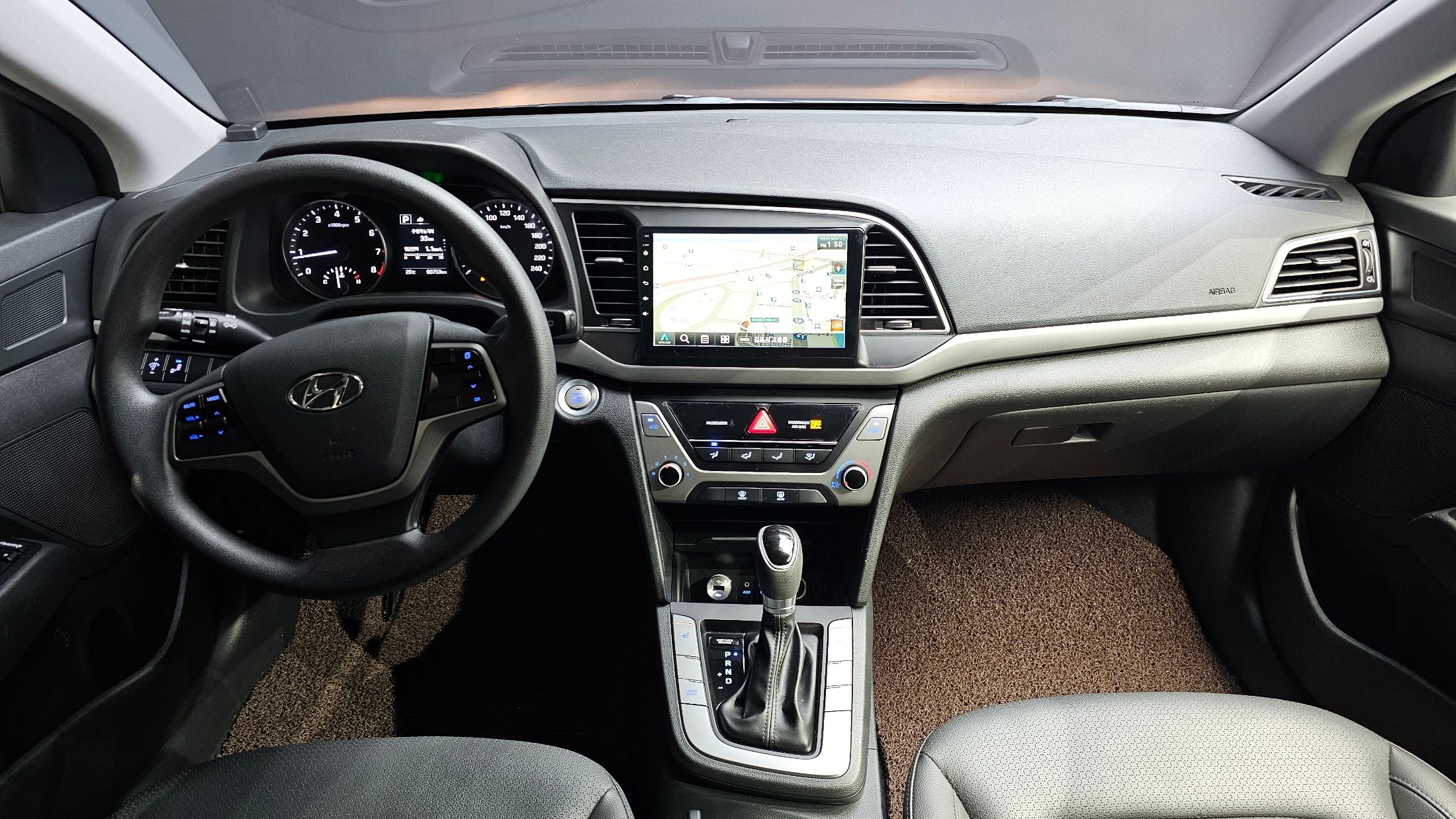 HYUNDAI AVANTE AD 2016