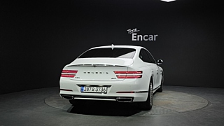 GENESIS G80 RG3 2022