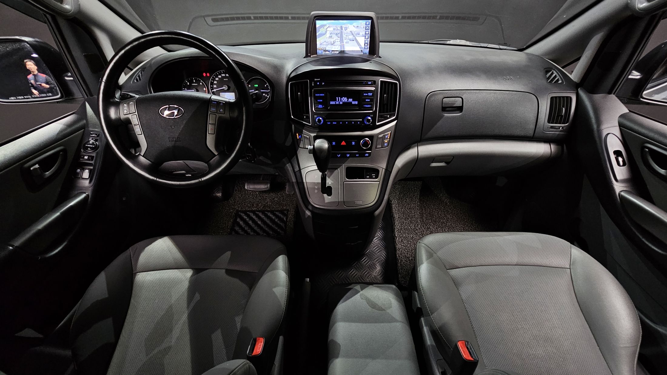 HYUNDAI STAREX GRAND 2017