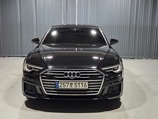 AUDI A6 C8 2021
