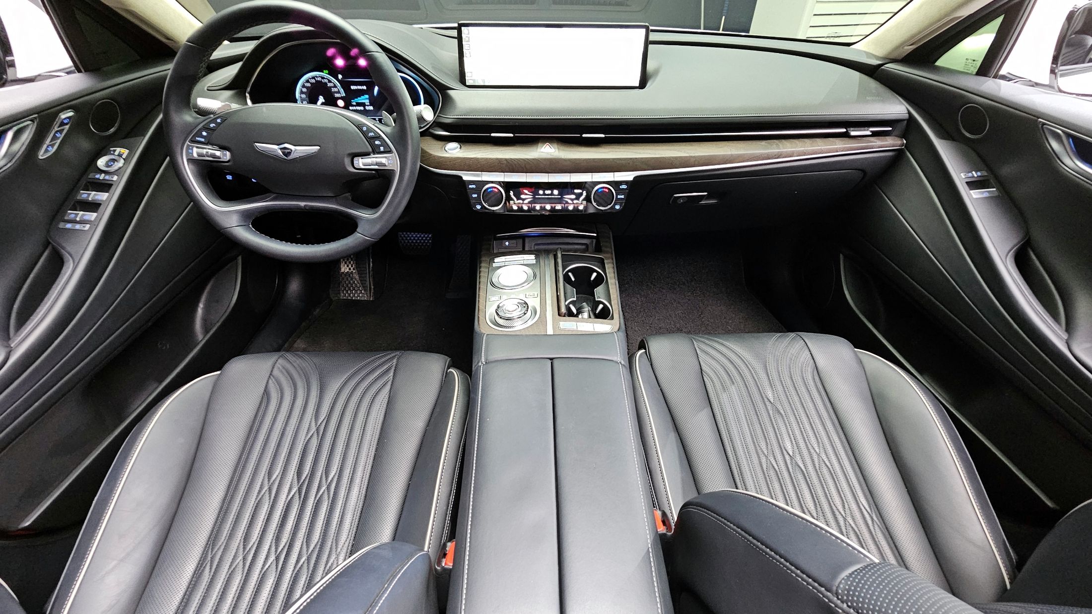 GENESIS G80 RG3 2021