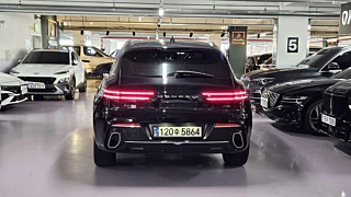GENESIS GV70 2021