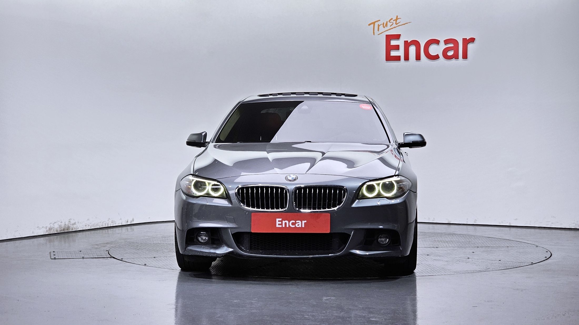 BMW 5-SERIES F10 2016