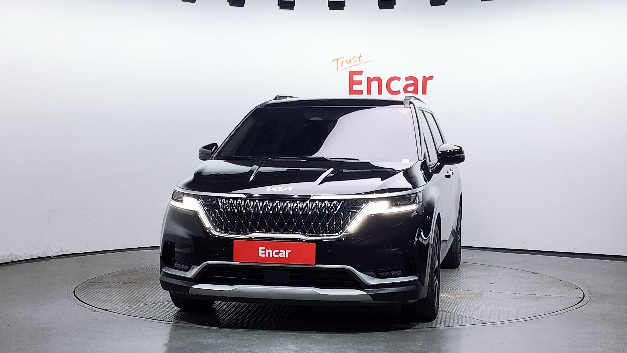 KIA CARNIVAL 2023