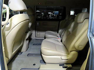 KIA CARNIVAL 2018