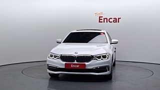 BMW 5-SERIES G30 2020