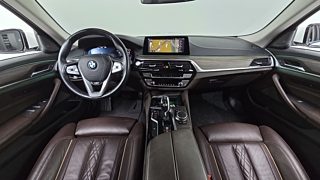 BMW 5-SERIES G30 2020