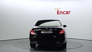 MERCEDES BENZ E-CLASS W213 2020