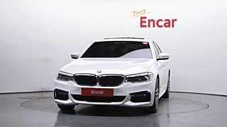 BMW 5-SERIES G30 2017