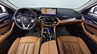 BMW 5-SERIES G30 2022