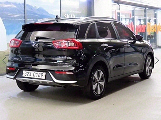 KIA NIRO 2016