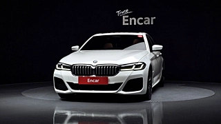 BMW 5-SERIES G30 2023