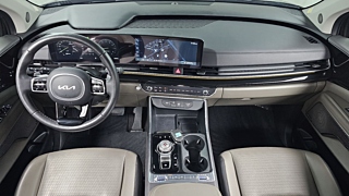 KIA CARNIVAL 2024