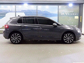 VOLKSWAGEN GOLF 2022