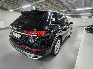 AUDI Q7 4M 2021