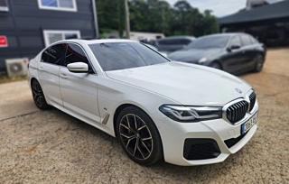 BMW 5-SERIES G30 2022