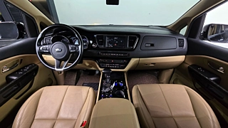 KIA CARNIVAL 2019