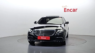 MERCEDES BENZ E-CLASS W213 2017