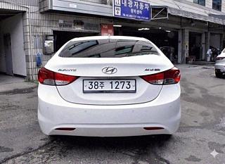 HYUNDAI AVANTE MD 2012