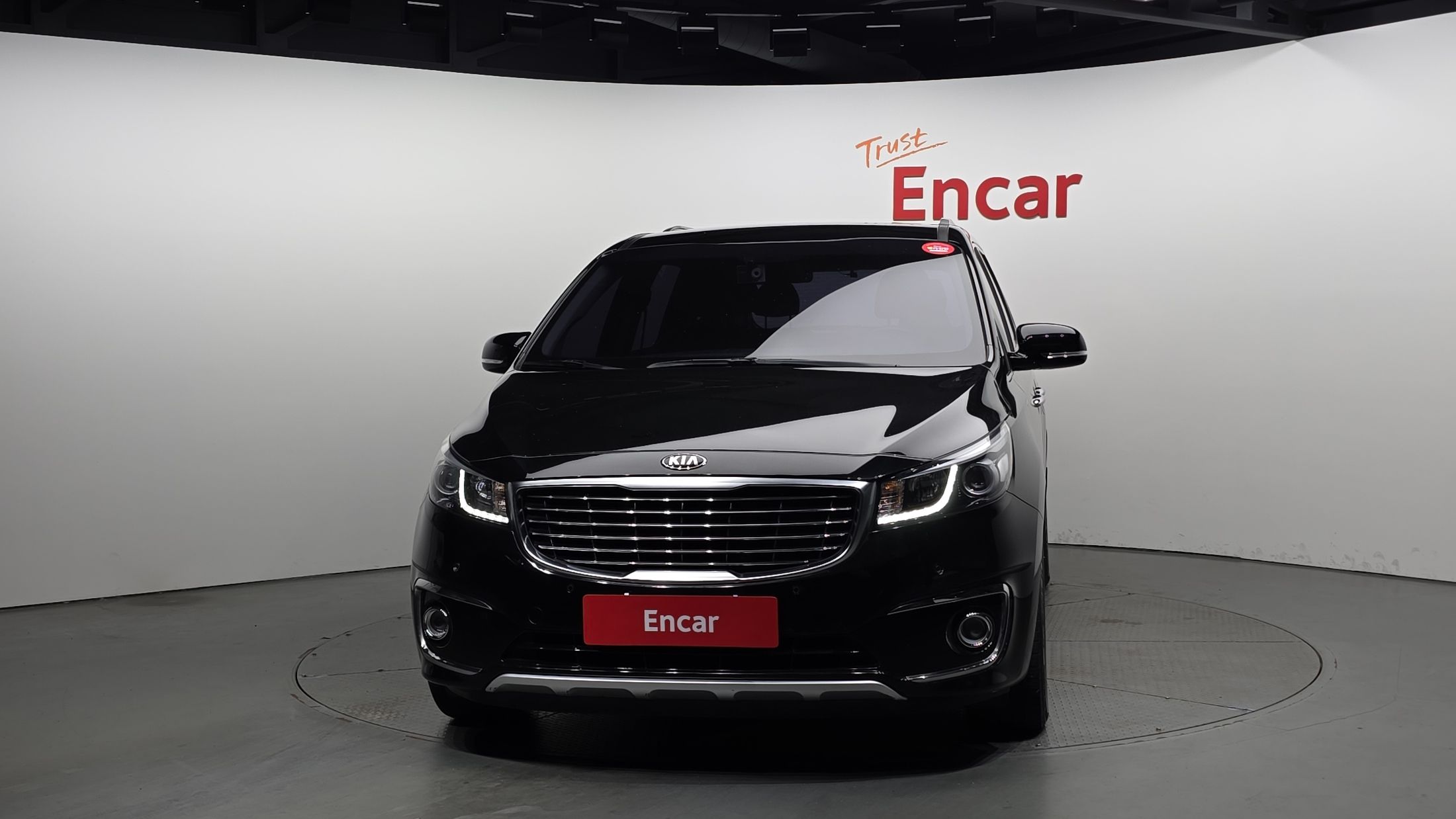KIA CARNIVAL 2017