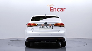 KIA K3 2016