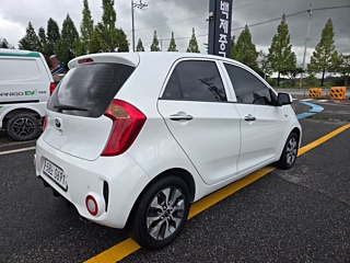 KIA MORNING 2016