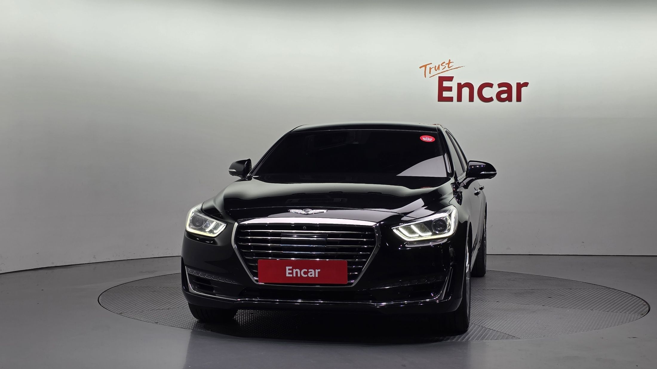 GENESIS EQ900 2016