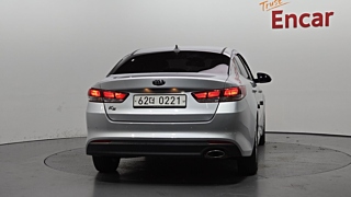 KIA K5 2016
