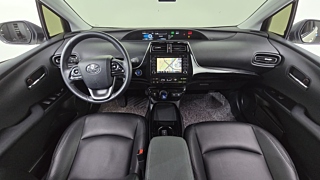 TOYOTA PRIUS 2019