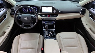 HYUNDAI GRANDEUR IG 2017