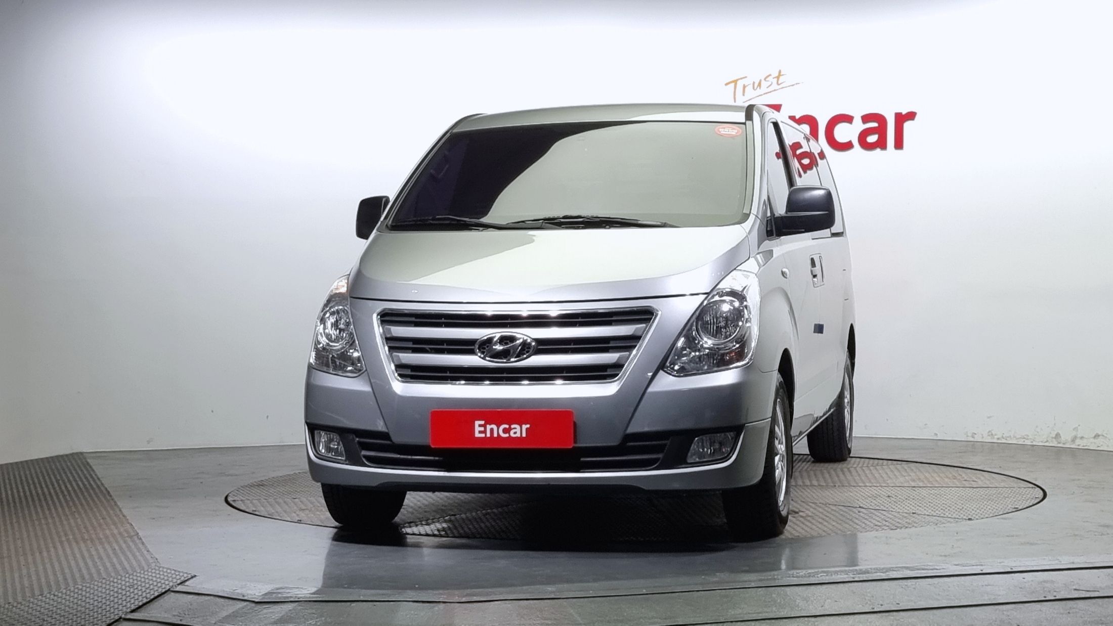 HYUNDAI STAREX GRAND 2016