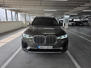 BMW X7 G07 2021