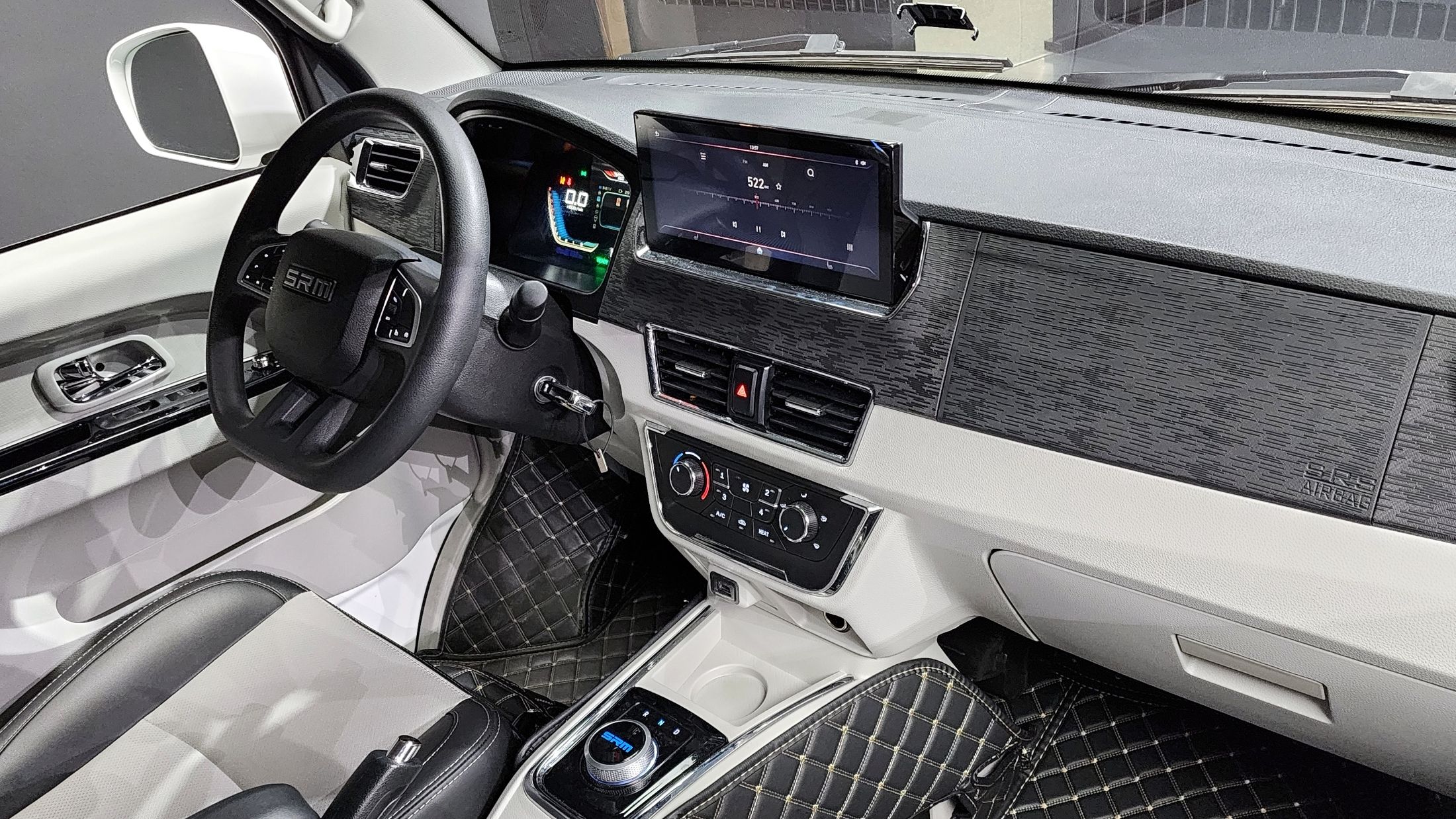 Xin yuan ET VAN 2024