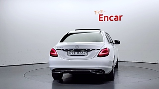 MERCEDES BENZ C-CLASS W205 2019