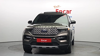 FORD EXPLORER 2021