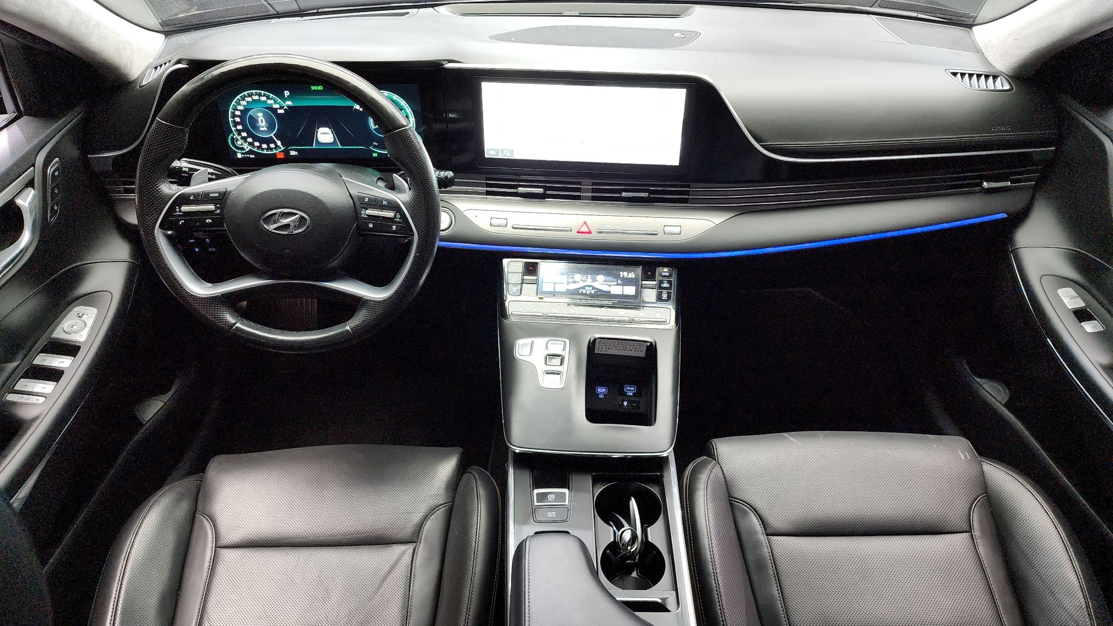 HYUNDAI GRANDEUR IG HYBRID 2020