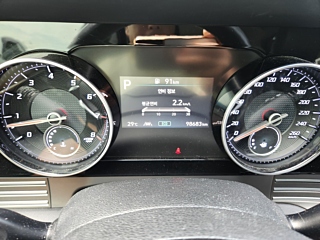 HYUNDAI GRANDEUR IG 2019