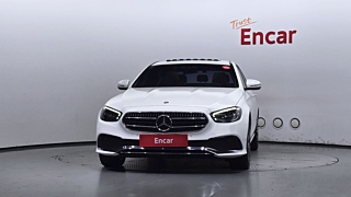 MERCEDES BENZ E-CLASS W213 2020