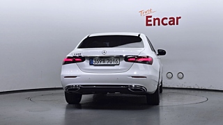 MERCEDES BENZ E-CLASS W213 2020