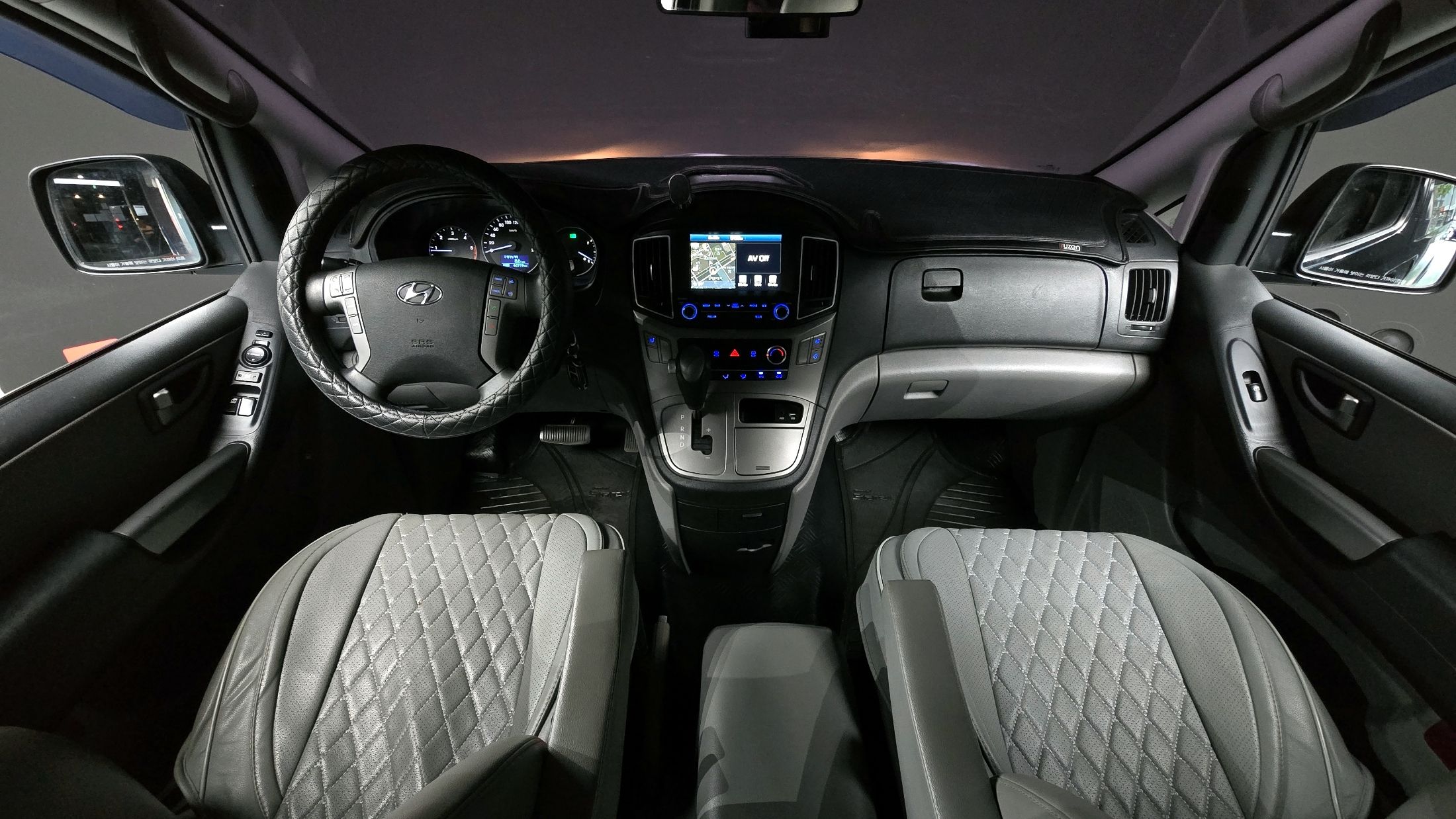 HYUNDAI STAREX GRAND 2017