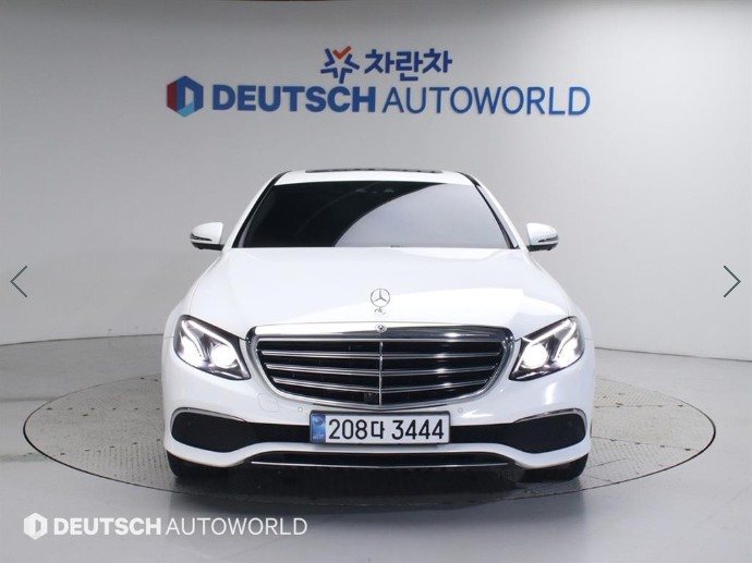 MERCEDES BENZ E-CLASS W213 2018