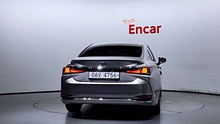 LEXUS ES300H 2019